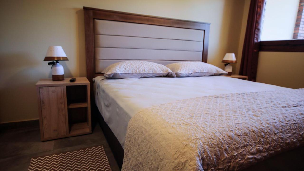 Aparthotel Los Laureles San Lorenzo de la Frontera Kültér fotó